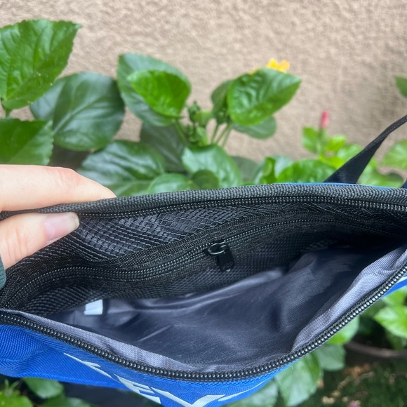 Evogen Nutrition Fanny Pack Blue Waist Bag - Picture 3 of 4